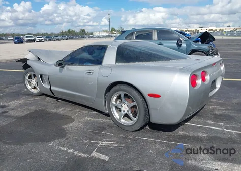 2004 Chevrolet Corvette из США, поврежденный, VIN 1G1YY22GX45103980